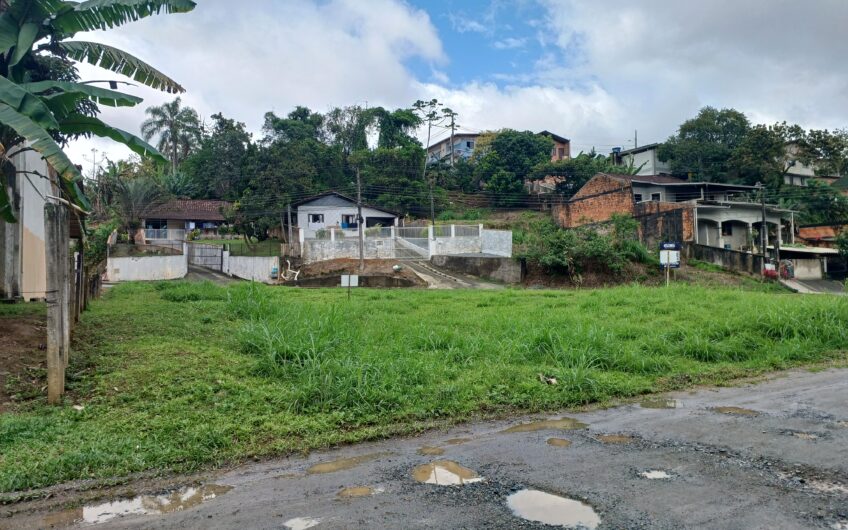 TERRENO = 485 m ² –  ESQUINA – ASFALTO – BAIRRO ITAUM