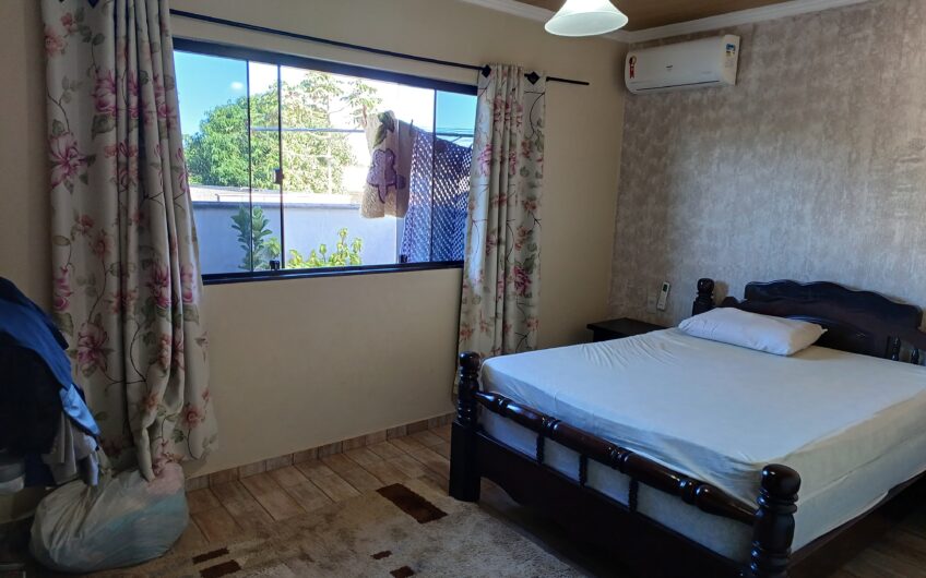 EXCELENTE SOBRADO RESIDENCIAL / COMERCIAL  – TERRENO DE ESQUINA – 892 m²