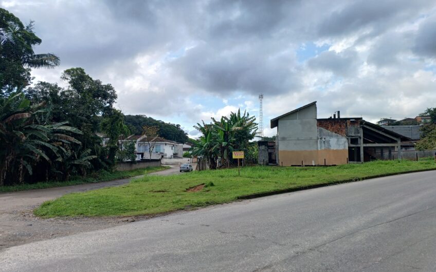TERRENO = 485 m ² –  ESQUINA – ASFALTO – BAIRRO ITAUM