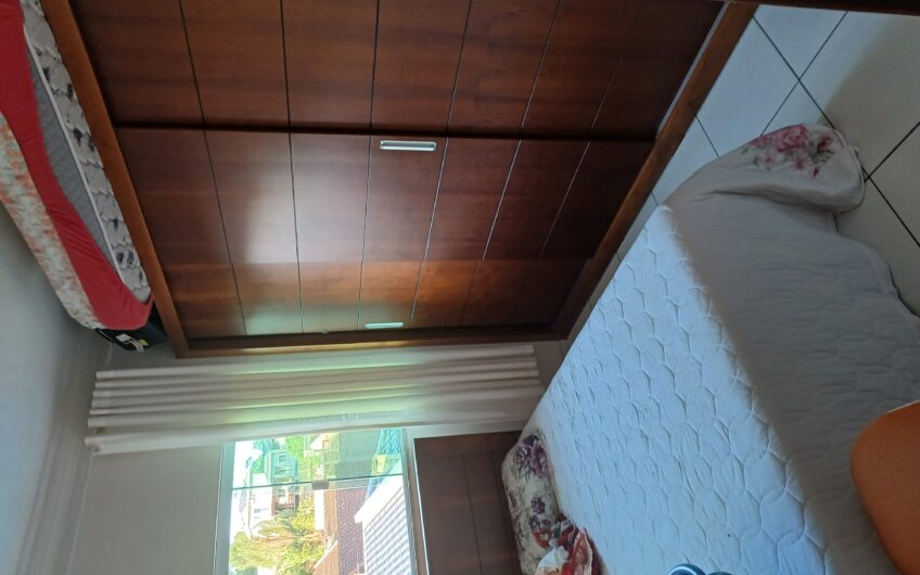 EXCELENTE SOBRADO RESIDENCIAL / ÁREA DE FESTAS / PISCINA