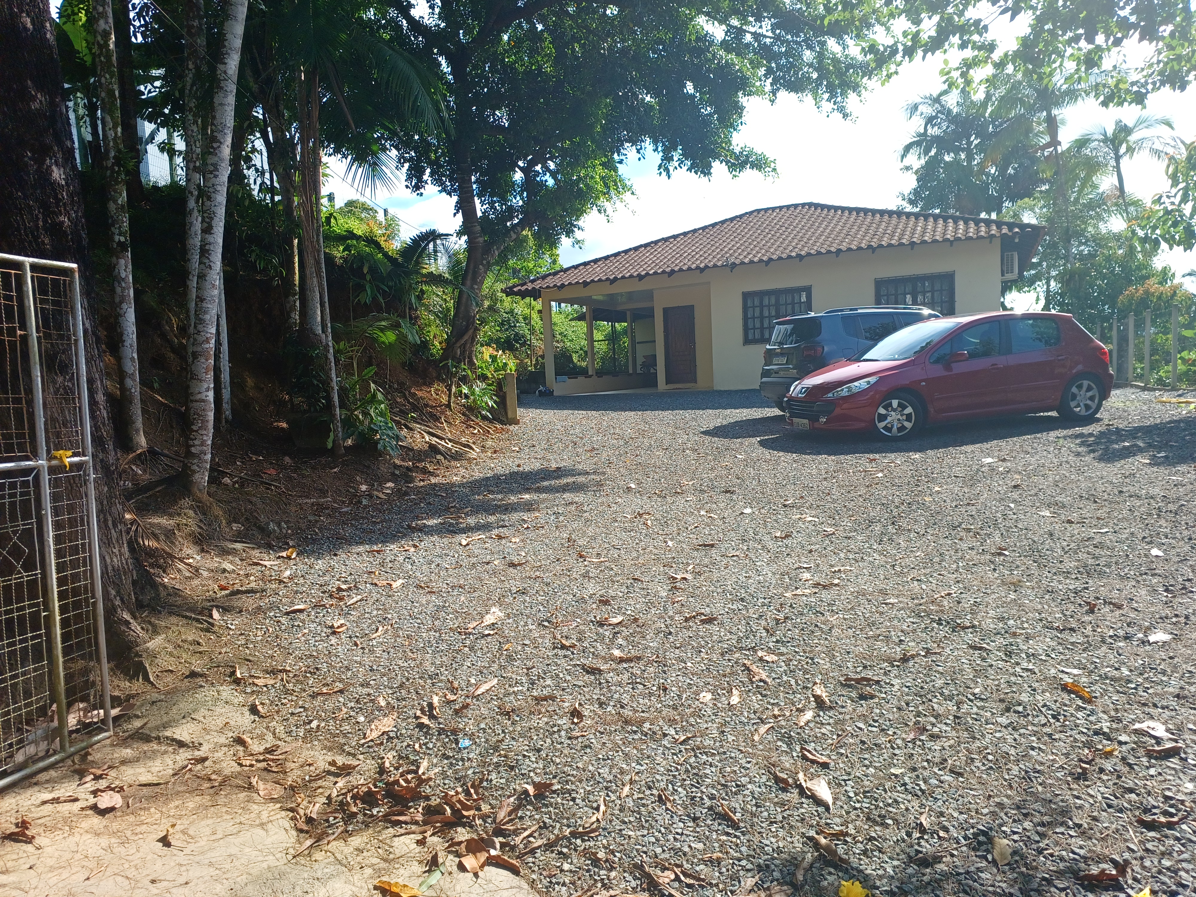 RESIDÊNCIA - BAIRRO ITAUM