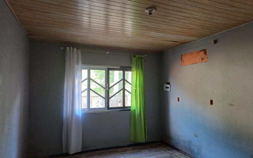 TERRENO / RESIDÊNCIA = R$ 250.000,00