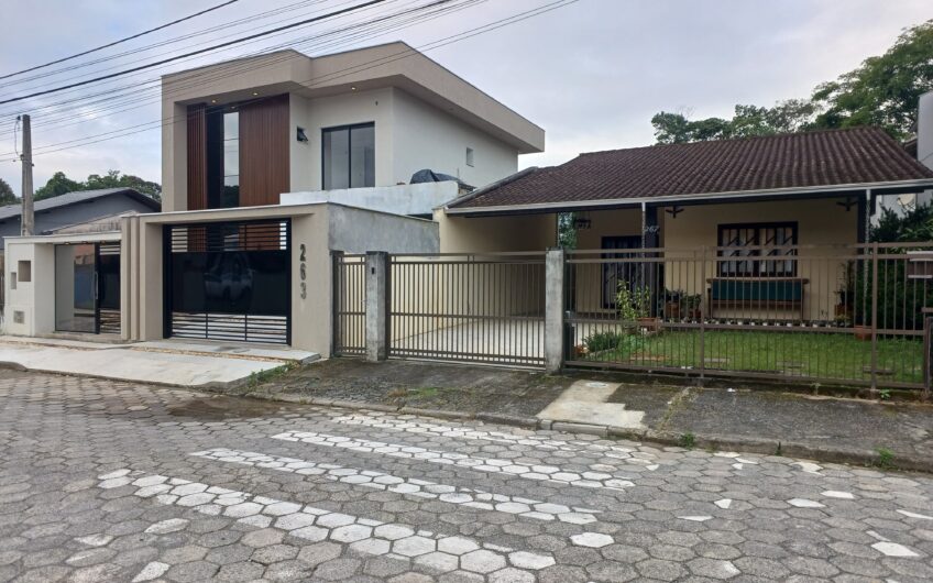 TERRENO DE ESQUINA – RUAS PAVIMENTADAS