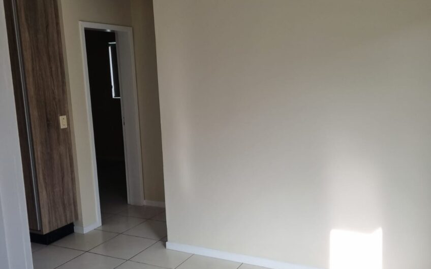 APARTAMENTO DESOCUPADO – ENTRADA + FINANCIAMENTO